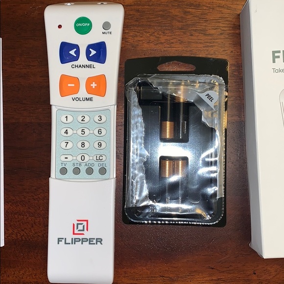 Flipper Big Button TV Remote for Elderly Dementia - Picture 4 of 5